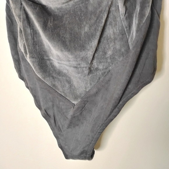 Free People One Haven Velvet Bodysuit Tie Shoulders Earthy Neutral Size XS NWT - Picture 6 of 14